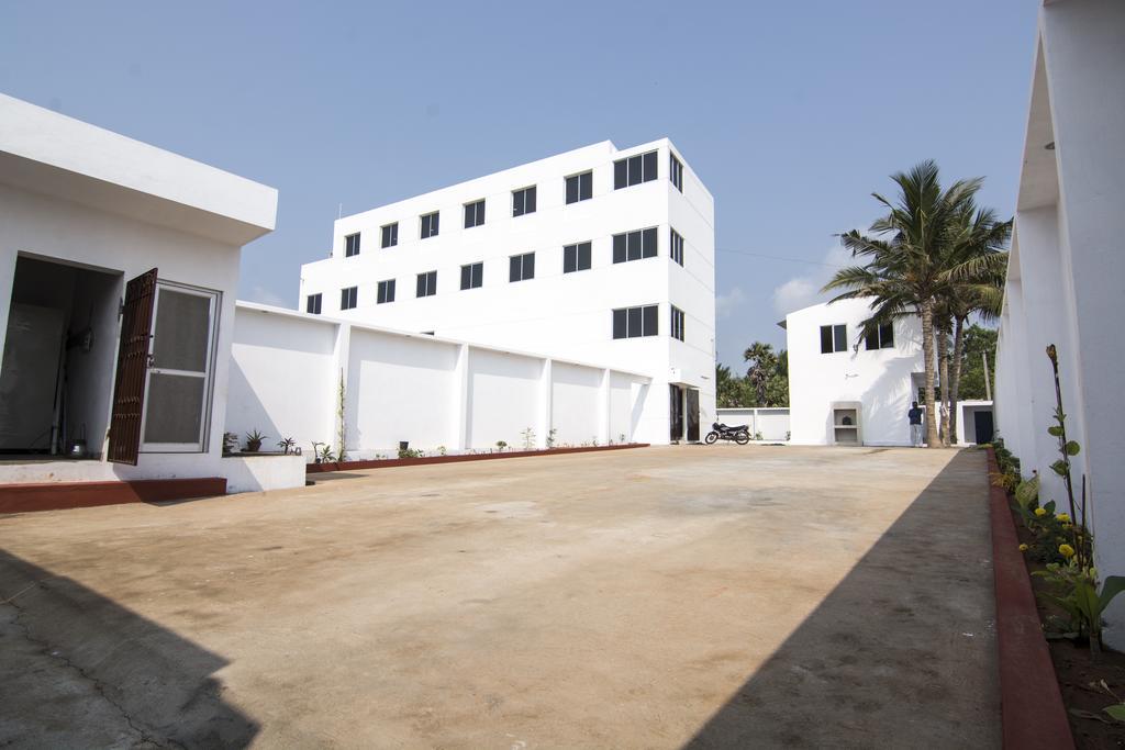 Ganesh Residency Pondicherry Exterior foto